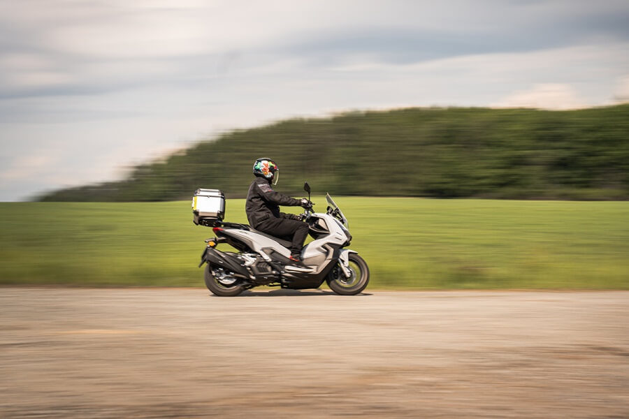ADV Buck 125